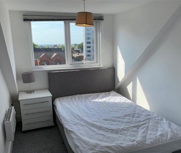 2 bedroom apartment to rent - Photo 6