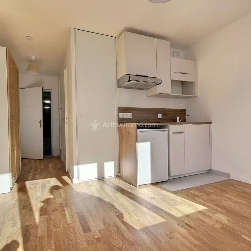 Location Appartement 1 pièces 21 m2 à Asnières-sur-Seine - Photo 1