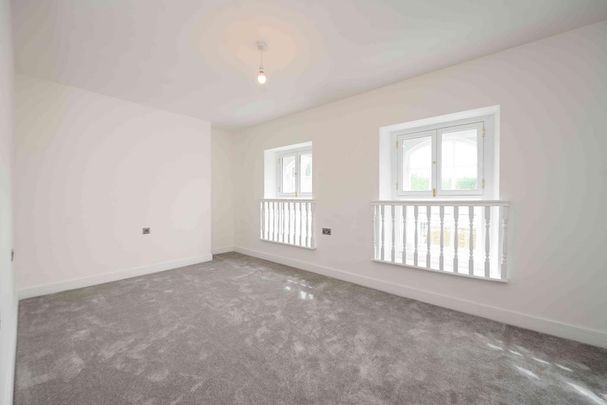 2 bedroom maisonette to rent - Photo 1