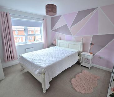 4 bedroom detached house to rent - Photo 5