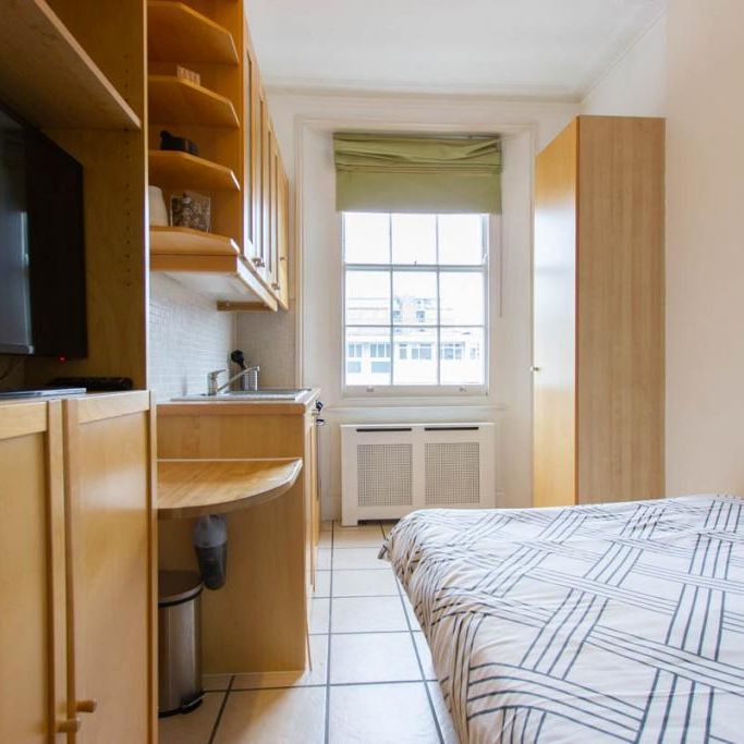 Flat 08 Claverton Street, Pimlico SW1V 3AX - Photo 1