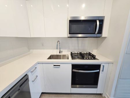 For Lease - 195 McCaul Street Unit# 807, Toronto, Ontario - Photo 2