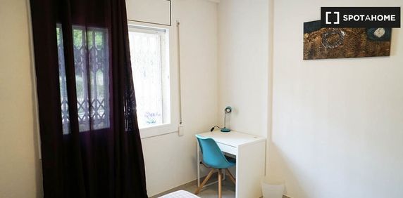 barcelona, Catalonia 08025 - Photo 2