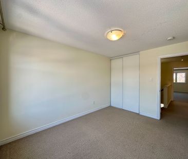 For Lease - 3353 Woodroffe Avenue, Barrhaven, Ontario - Photo 5