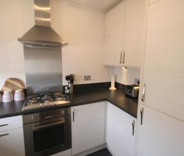 2 bed terraced house for rent in Dalkeith - Photo 4