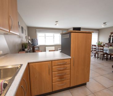 Ruim en perfect onderhouden appartement TE HUUR in centrum Oeselgem - Foto 6
