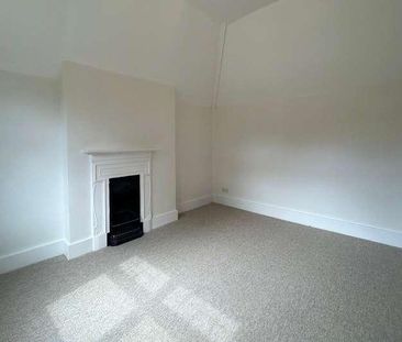 Headley Road, Liphook, Hampshire, GU30 - Photo 4