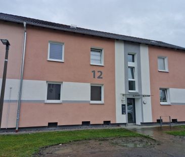 Wer will mich!? 3-Zimmer-Wohnung mit Balkon! - Foto 2