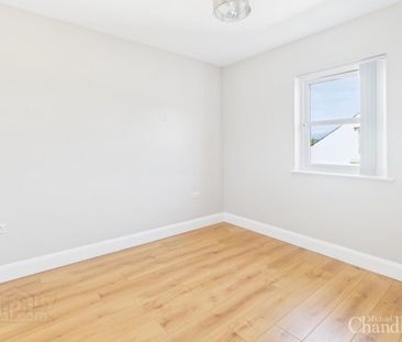 6 MONTH RENTAL, 3 Murlough View Cottages, Newcastle, BT33 0XB - Photo 2