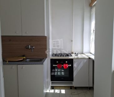 Kiadó átlagos állapotú lakás - Szeged - Fotó 3