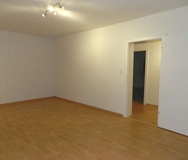 Burgdorf: 3 Zimmer Wohnung mit Einbauküche, großem Balkon und Garage - Foto 5