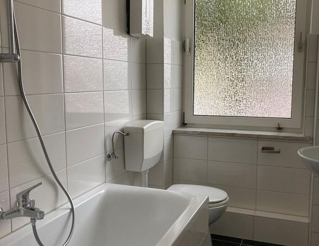 Ruhig gelegene 3-Zimmerwohnung in der Nähe des Stadtparks (Musterbilder) - Foto 1