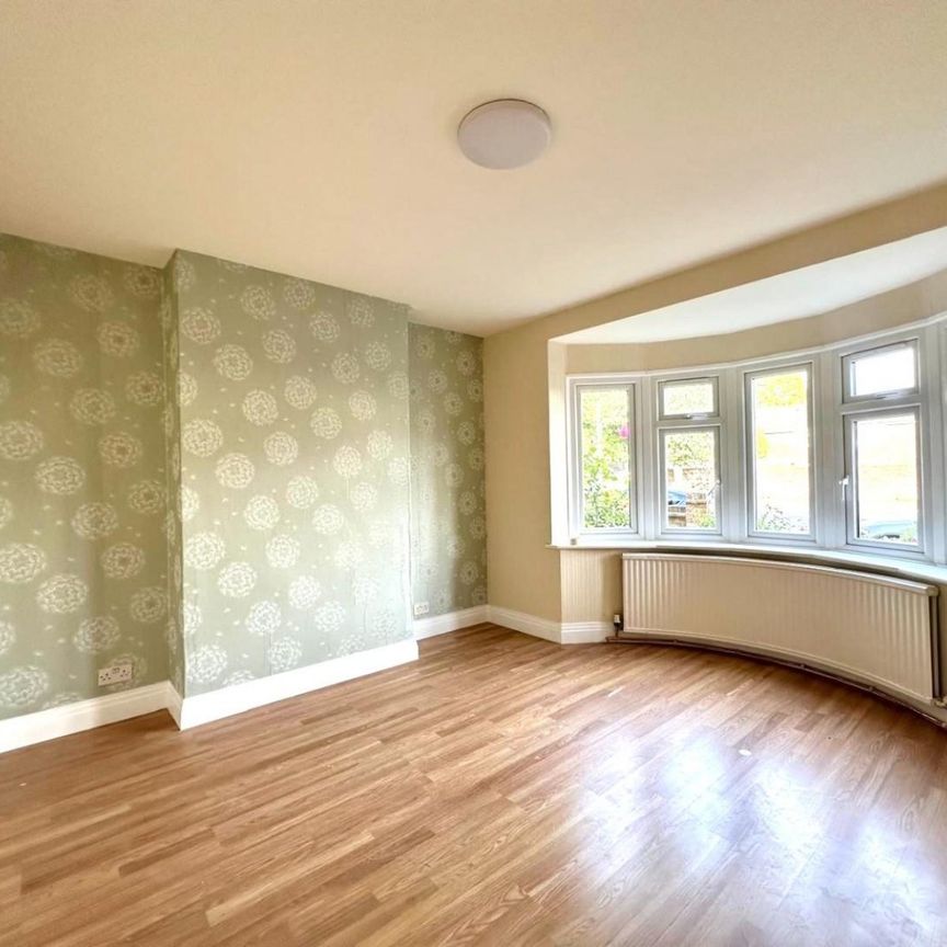 3 bedroom House To Let Total Size: 1152 SQ FT - Photo 1
