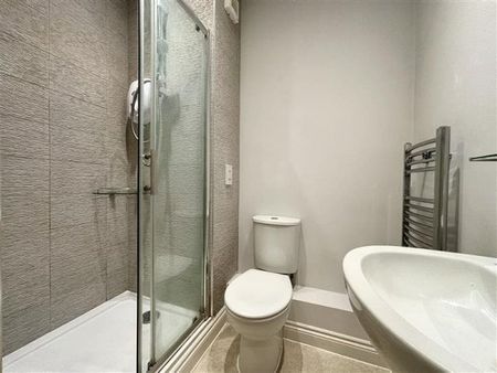 Winchcombe Street, Cheltenham, GL52 - Photo 4