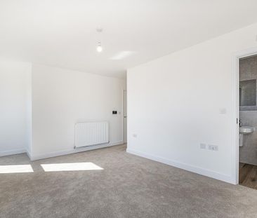 3 bedroom end of terrace house to rent - Photo 6
