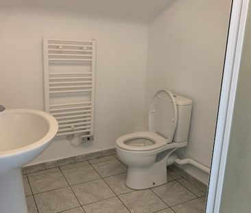 Appartement Type 2 CENTRE LE PELLERIN - Photo 2