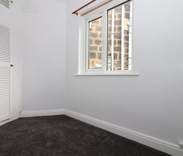 2 bedroom house to rent - Photo 1