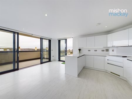 2 bedroom apartment to rent - Photo 4