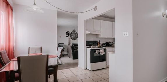 Appartement 4 ½ à louer Sainte-Foy / Sillery juillet 2026 - Photo 2