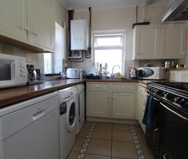 7 bedroom house share to rent - Photo 4