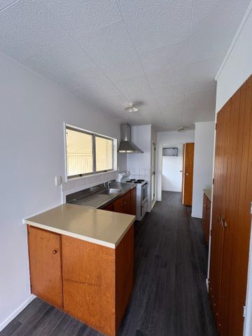 3-Bedroom Family Home in Onerahi - Photo 5