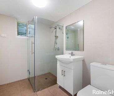 Level Lower, 3/317-319 Barrenjoey Road, Newport, NSW 2106 - Photo 4