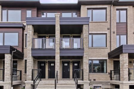 For Lease - 31 Appletree Lane, Barrie, Ontario - Photo 3