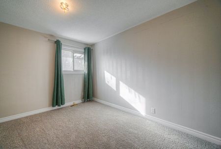 For Lease - 808 Walter Street Unit# B, Cambridge, Ontario - Photo 5