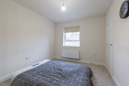 Pressburger Close - Photo 5