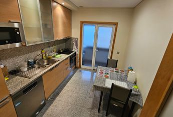 Apartamento T2+1 espaçoso e confortável para arrendamento em Rio Tinto