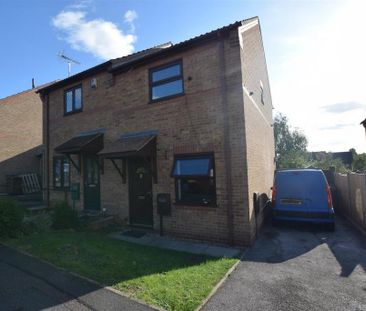 2 bedroom semi-detached house to rent - Photo 5