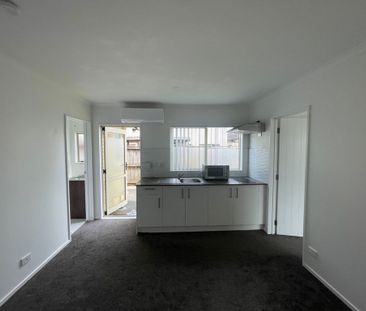 Flat Bush - Photo 6