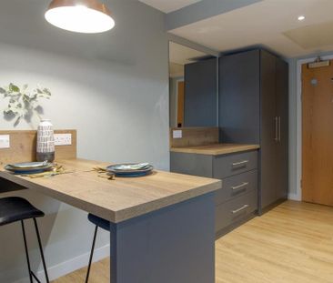 Studio to rent - Photo 1