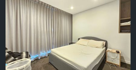 The One Residences – Luxury 2-Bedroom Apartment for Rent! - Photo 3