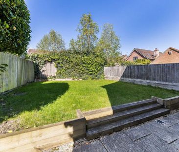 4 bedroom semi-detached house to rent - Photo 1