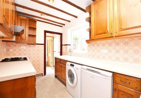 2 bedroom terraced house to rent - Photo 2