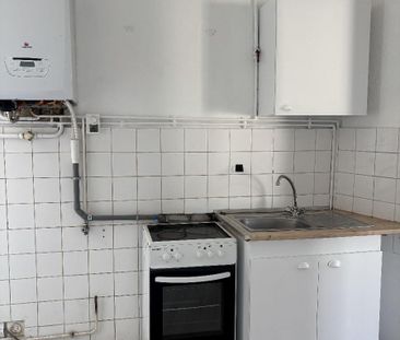 Location Appartement 2 pièces 39m² LA VOULTE SUR RHONE 07800 - Photo 3