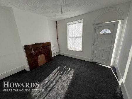 3 bedroom terraced house to rent - Photo 2