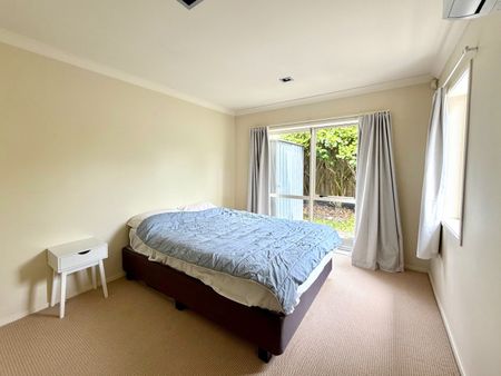 25 Norwood Drive, Flat Bush, Auckland - Photo 2