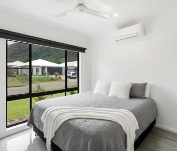 Modern family home in new estate - Photo 6