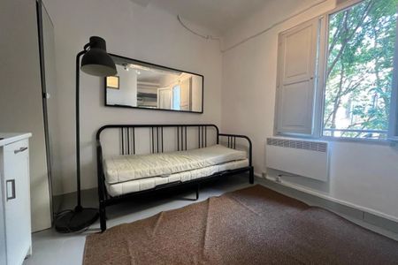 Location studio Meublé - Photo 5