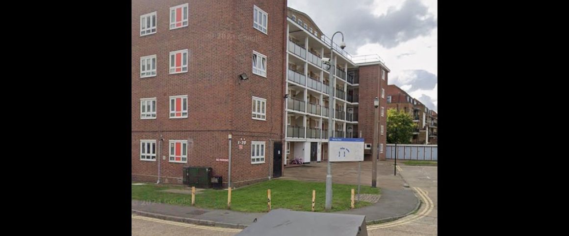 2 Bed Flat, Cassidy Road, SW6 - Photo 1