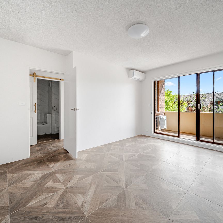 13/28 Springvale Drive, Hawker ACT 2614 - Apartment For Rent | Domain - Photo 1