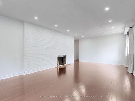 For Lease - 17 Dobbin Road Unit# main, Toronto, Ontario - Photo 4