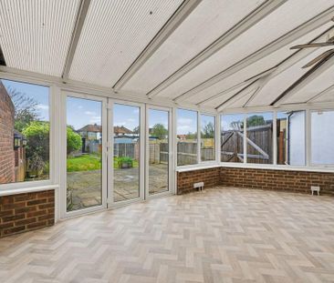 3 bedroom semi-detached house to rent - Photo 6