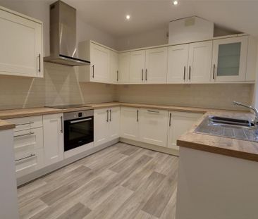 3 bedroom house to rent - Photo 2