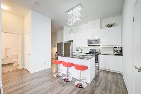 For Lease - 2910 Highway 7 Road Unit# 210, Vaughan, Ontario - Photo 4