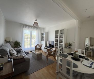 Location Appartement 2 pièces 43m² EU 76260 - Photo 2