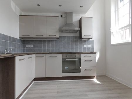 Heritage Court, Mansfield, NG20 - Photo 2