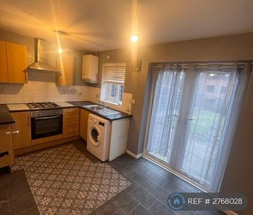 2 bedroom semi-detached house to rent - Photo 6